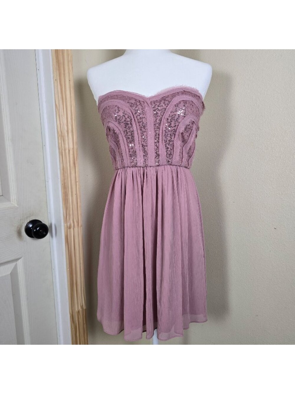 BCBG Paris Womens Mauve Straplesss Sequin Bodice Chiffon Cocktail Mini Dress 4